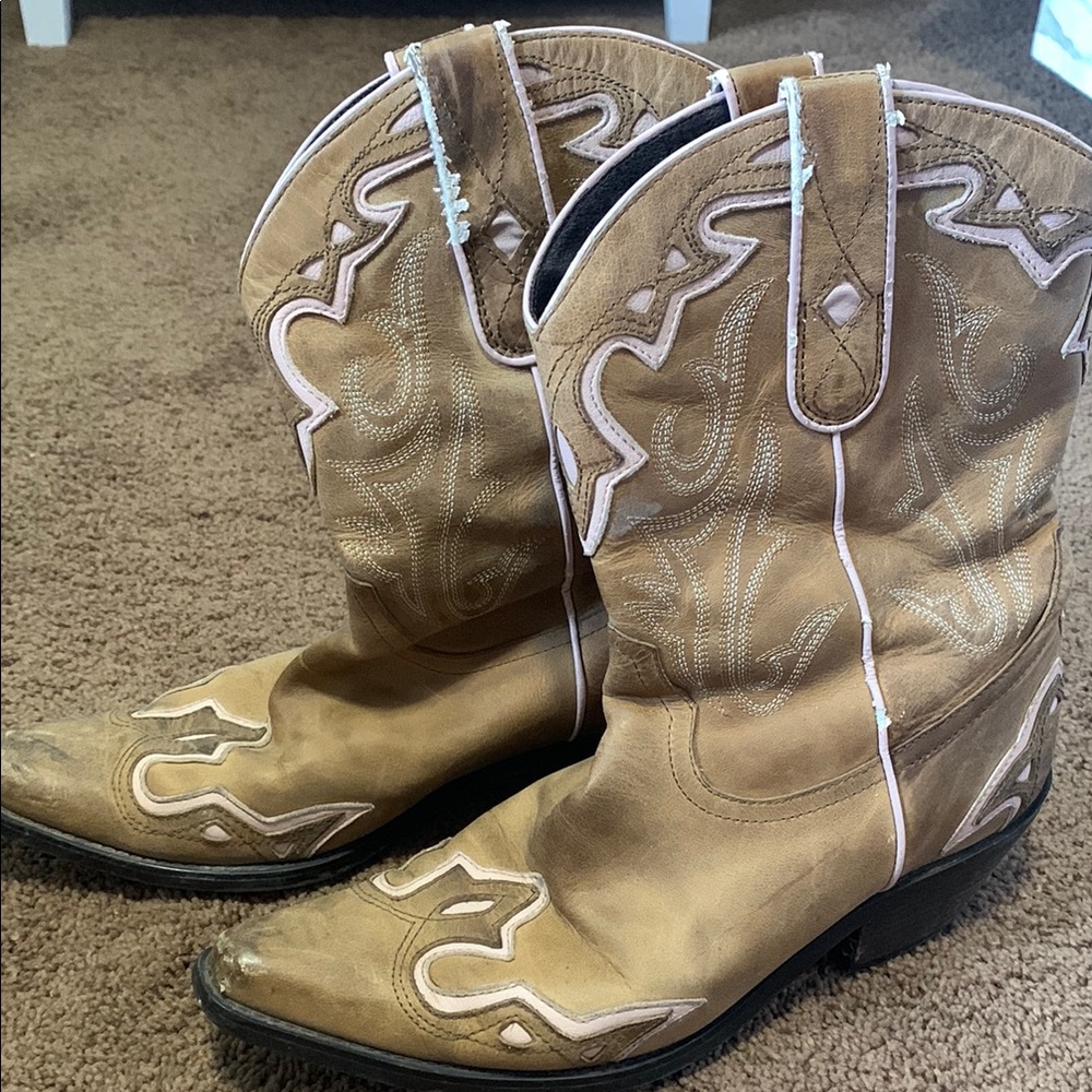 Tan Western Cowboy Boots